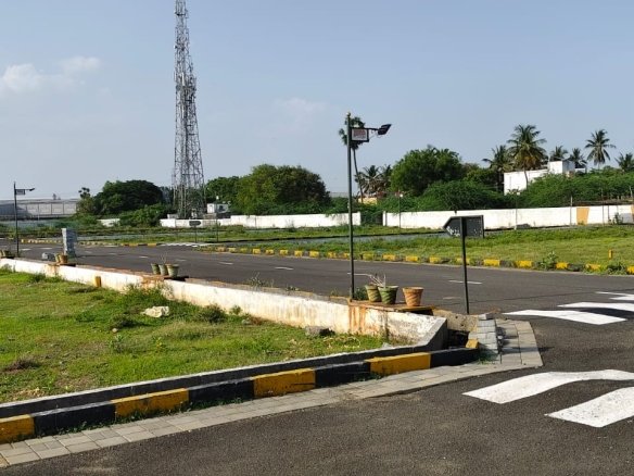 Site Road image 1